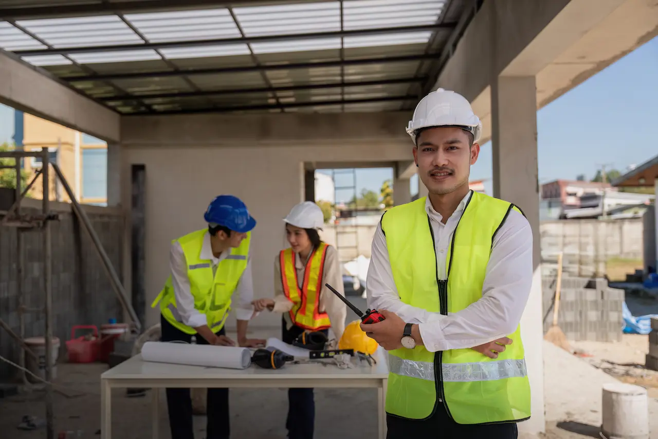 Contractor in bali